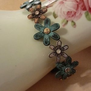 🍁Green Flower Stretch Bracelet